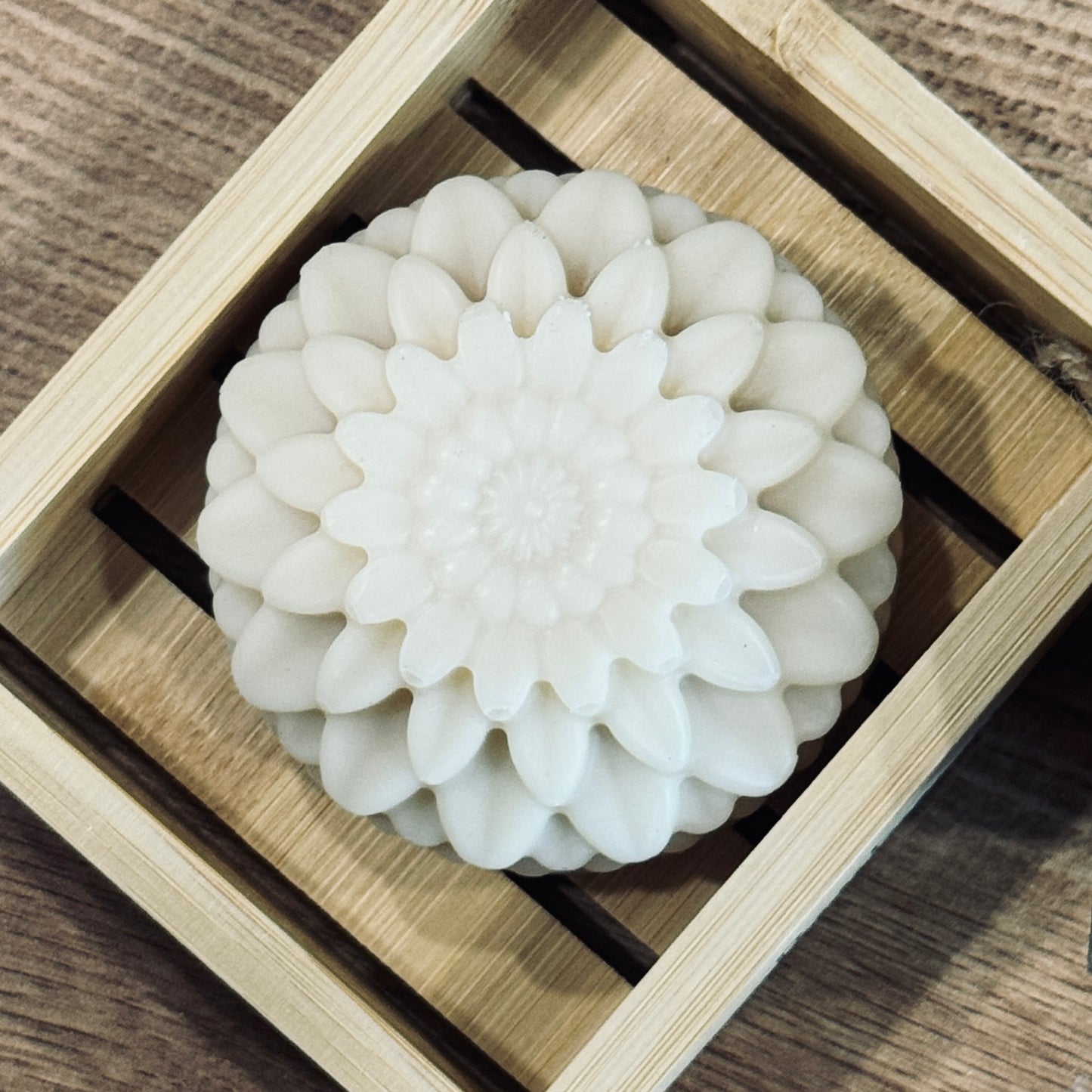 Minted Lavender Milk & Honey | Raw Honey and Goats Milk Soap